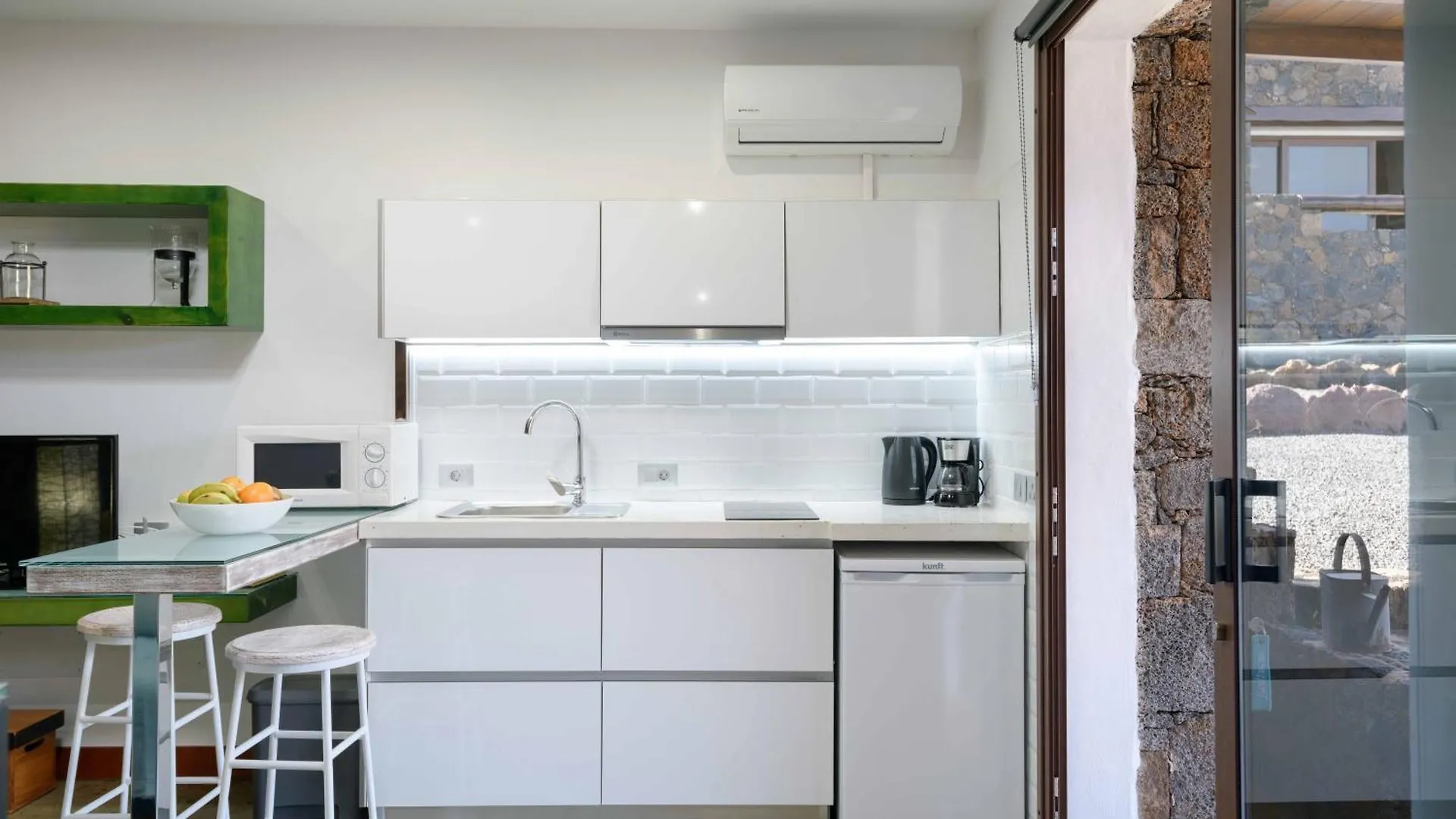 Apartamento Los 4 Nobles Tinajo 0*,  Spain